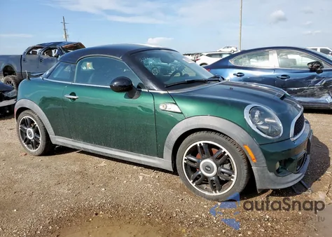 2013 Mini Cooper Coupe S из США, поврежденный, VIN WMWSX3C53DT409012